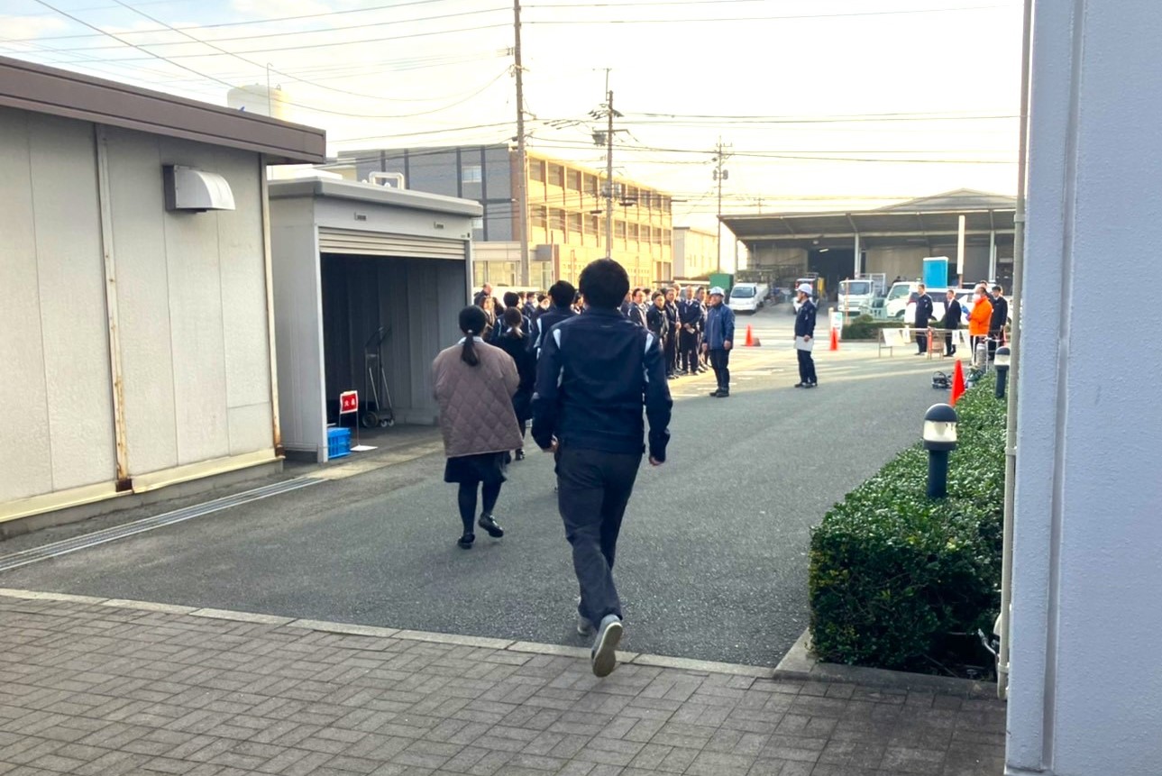 避難開始